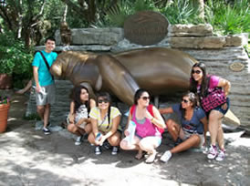 SeaWorld Manatee Sign Student Group